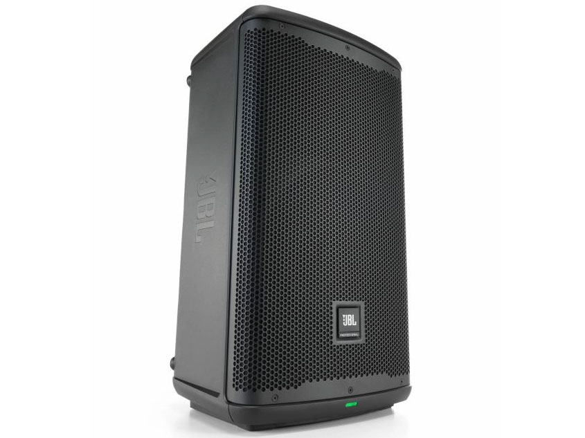 Mặc trước loa JBL EON 710