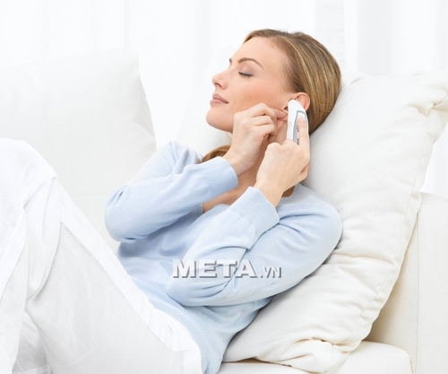 Nhiệt kế điện tử Beurer FT65 có thể dùng để đo tai.
