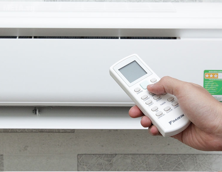 Không nên tăng giảm nhiệt độ máy lạnh đột ngột