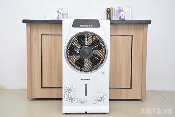 Tắt quạt khi cần sửa chữa lau chùi.