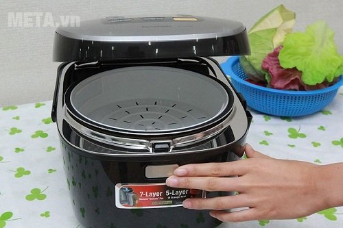 Sử dụng nồi cơm điện cao tần Panasonic đúng cách Sử dụng nồi cơm điện cao tần Panasonic đúng cách