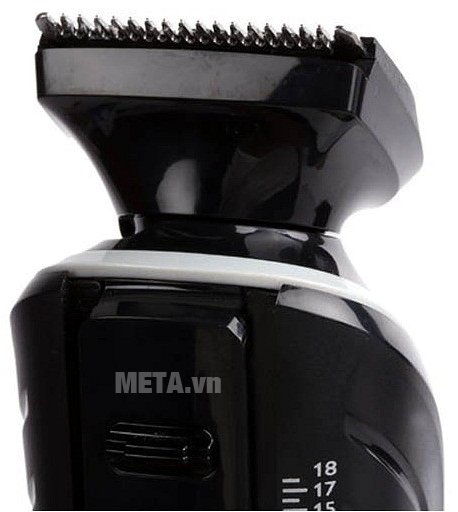 Máy cạo tỉa đa năng Philips QG3320 có lưỡi cắt sắc bén.