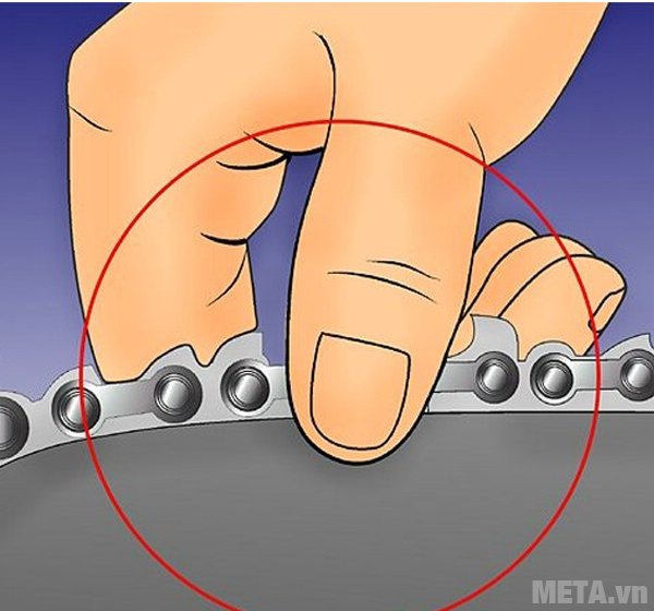 Cách dũa xích của máy cưa xích - Bước 5