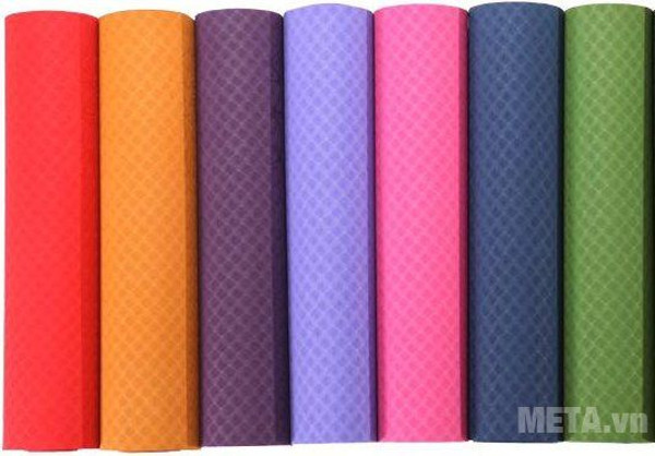 Để chọn được một chiếc thảm Yoga tốt người tiêu dùng cần quan tâm đến nhiều yếu tố