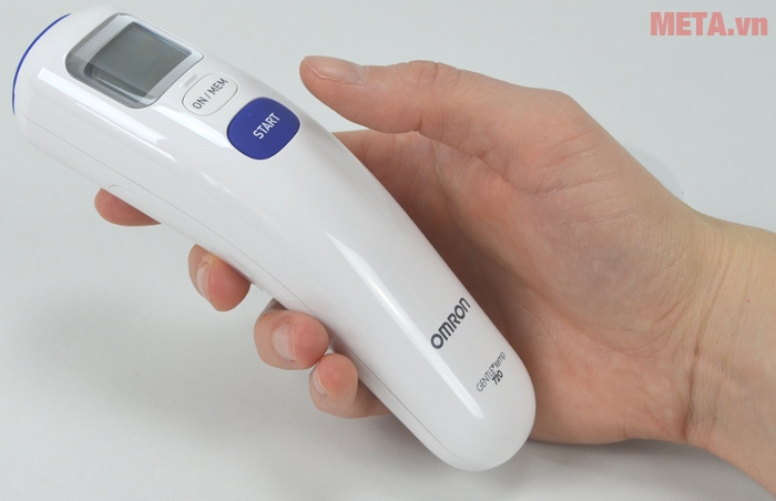 Nhiệt kế đo trán Omron MC-720