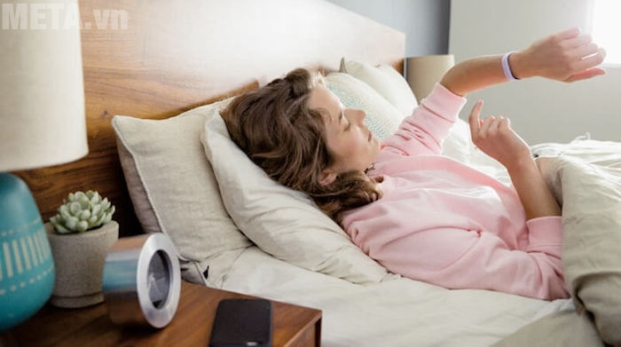 Vòng đeo tay sẽ phản hồi lại cho bạn giấc ngủ đem qua của bạn