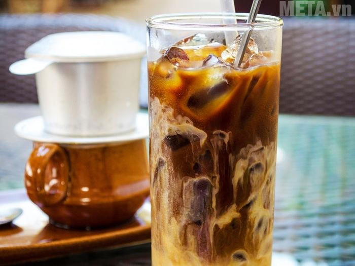 Bạn sẽ có những ly cà phê thơm ngon và tiết kiệm thời gian với máy pha cà phê