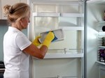 Cách vệ sinh tủ lạnh đóng tuyết
