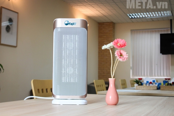 Nên mua quạt sưởi nào tốt?