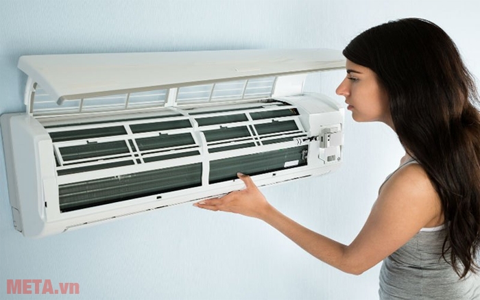 Thời gian để bảo trì và vệ sinh máy lạnh định kỳ là bao lâu?