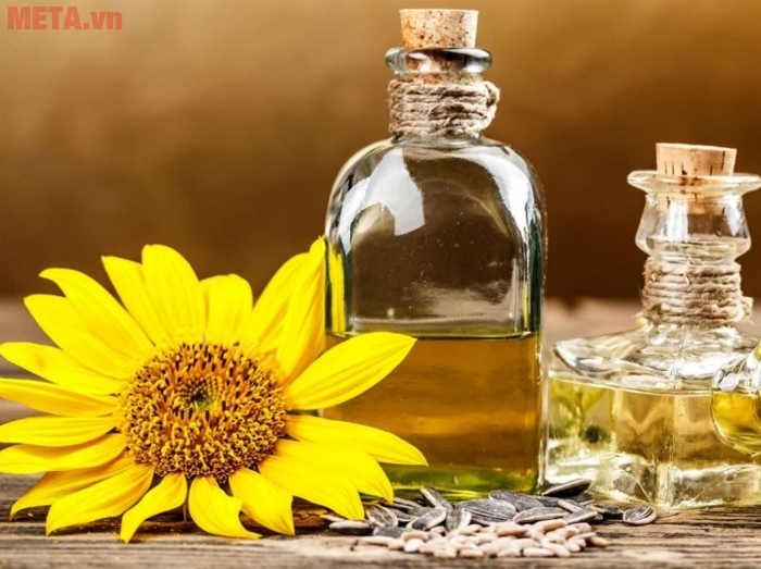 Hãy sử dụng mùi tinh dầu yêu thích như một cách để giải tỏa stress sau ngày dài làm việc mệt mỏi.