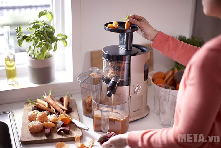  Máy ép tốc độ chậm cho nước ép đậm đặc, nguyên chất hơn