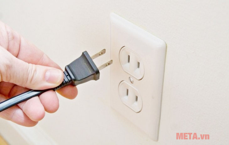 Không nên sử dụng tủ đông ngay sau khi mua về Không nên sử dụng tủ đông ngay sau khi mua về