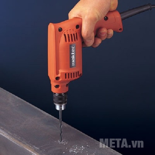 Khả năng khoan sắt của máy khoan sắt cầm tay vô cùng tuyệt vời