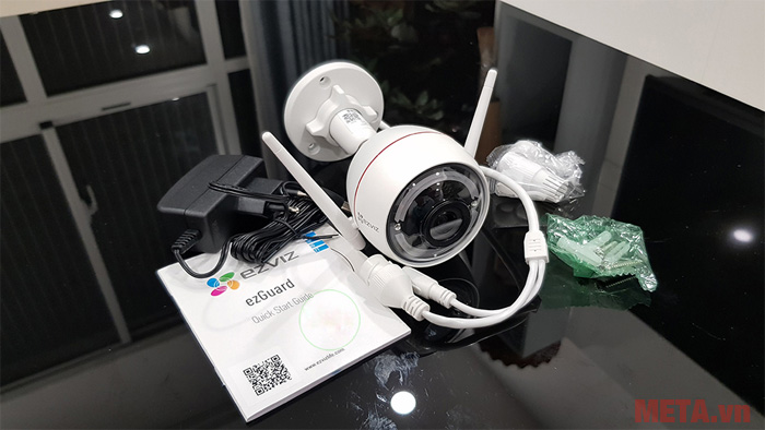 Camera wifi đa năng ngoài trời EZVIZ CS-CV310 Husky air (2.8mm) (720p)