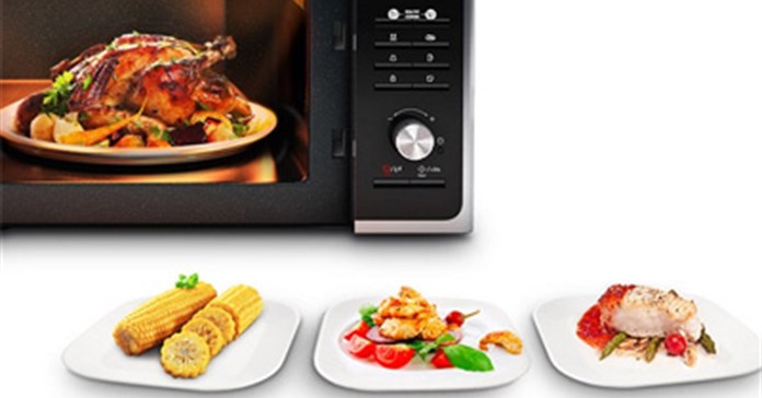 Thời gian "vàng" để cho đồ ăn vào lò vi sóng