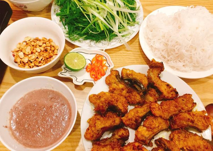 Cách làm chả cá Lã Vọng chuẩn vị Hà Nội bằng nồi chiên không dầu Galuz GLA- 616