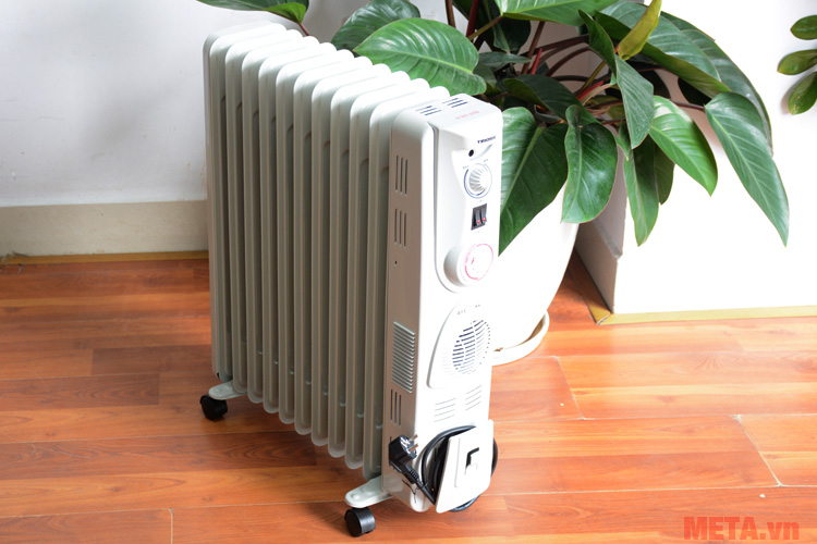 Máy sưởi dầu Tiross 11 thanh TS920