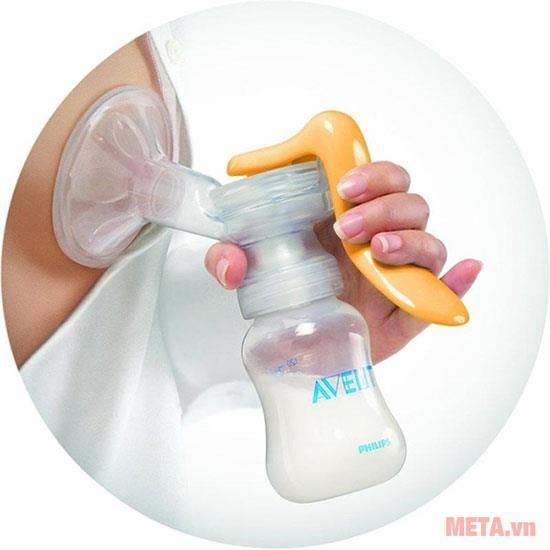 Máy hút sữa dùng tay Máy hút sữa