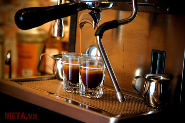 Máy pha cà phê Espresso