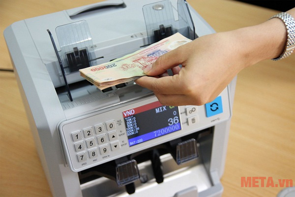 Máy đếm tiền hiện nay thường được bảo hành từ 12 - 36 tháng