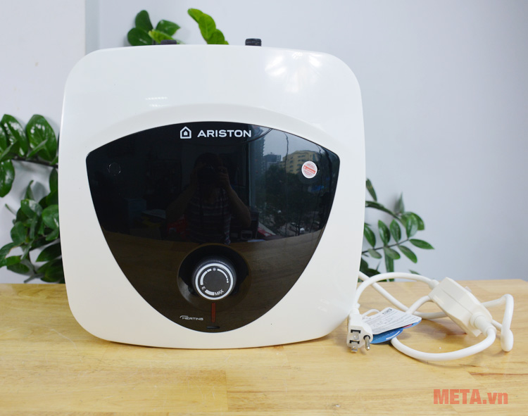 bình nóng lạnh Ariston và Ferroli đảm bảo an toàn cho người dùng