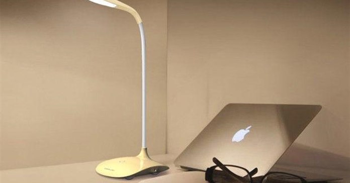5 Đèn bàn làm việc cao cấp, đẹp độc đáo không thể bỏ qua