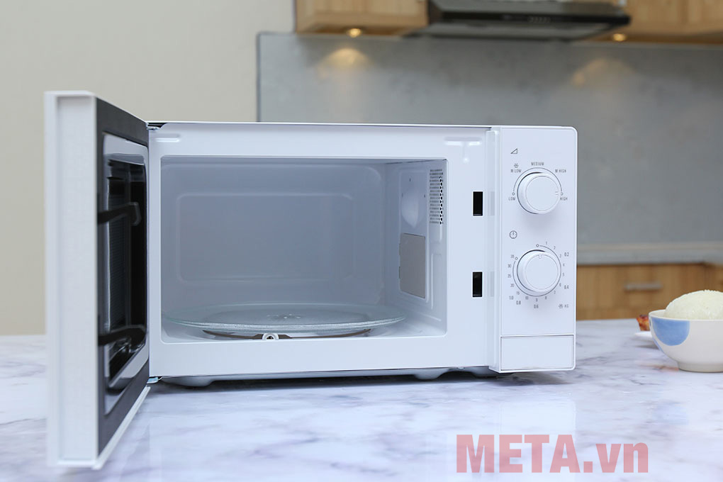 Lò vi sóng Electrolux có thiết kế đẹp, hiện đại