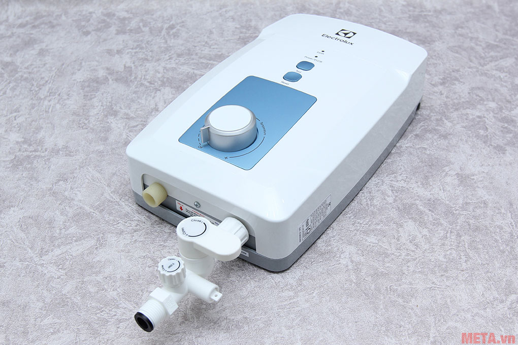 Máy nóng lạnh Electrolux 
