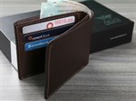 Ví đứng và ví ngang của nam giới khác nhau như thế nào?
