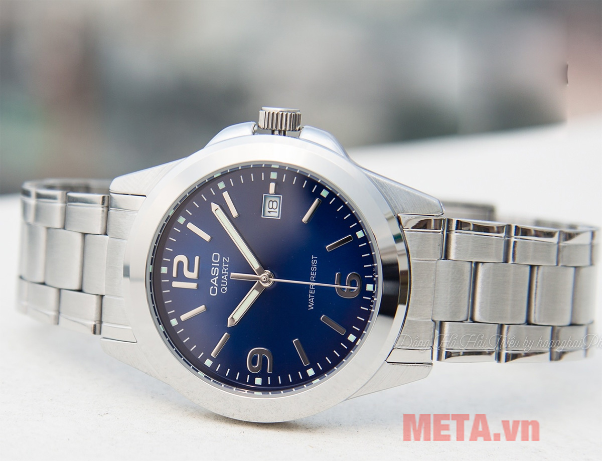 Nên mua đồng hồ Casio năng lượng mặt trời hay đồng hồ Pin (Quartz)