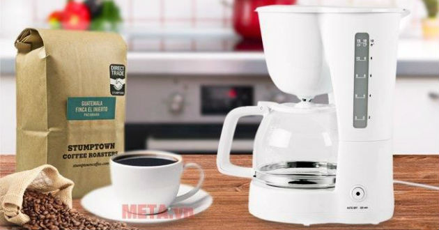 Máy lọc cà phê có thiết kế nhỏ gọn, trang nhã.