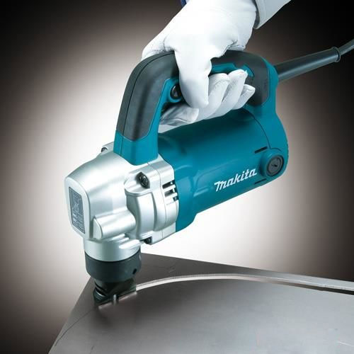 máy cắt  nhôm makita