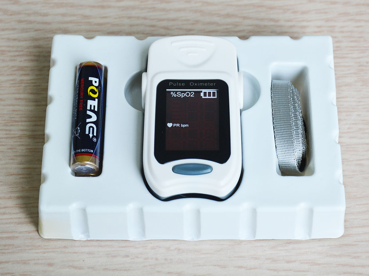 Máy đo nồng độ oxy trong máu iMediCare