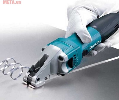 máy cắt  nhôm makita