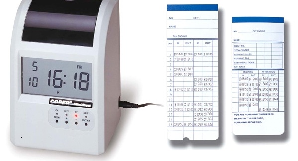 máy chấm công thẻ giấy 