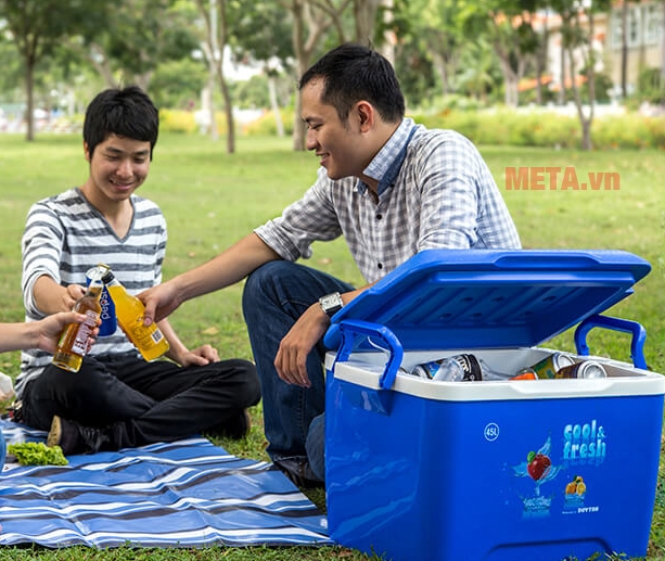 Thùng đá Duy Tân 25 lít