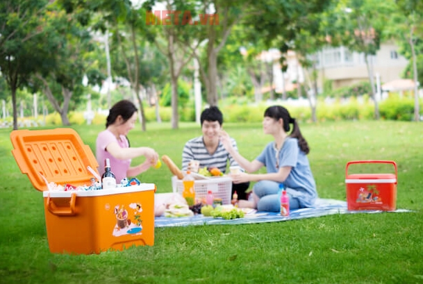 Thùng đá Duy Tân 85 lít