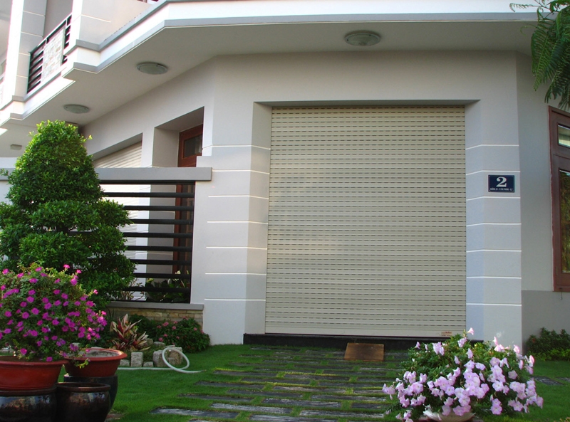 bộ lưu điện cửa cuốn