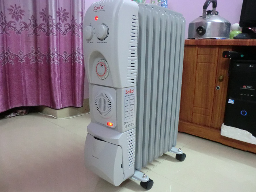 máy sưởi dầu Nhật bãi
