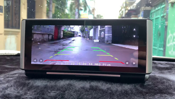Top camera hành trình tích hợp camera lùi