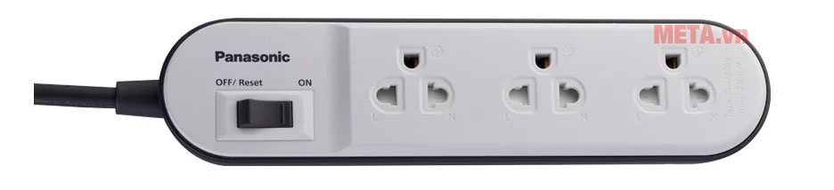 Ổ cắm có dây Panasonic WCHG24332W
