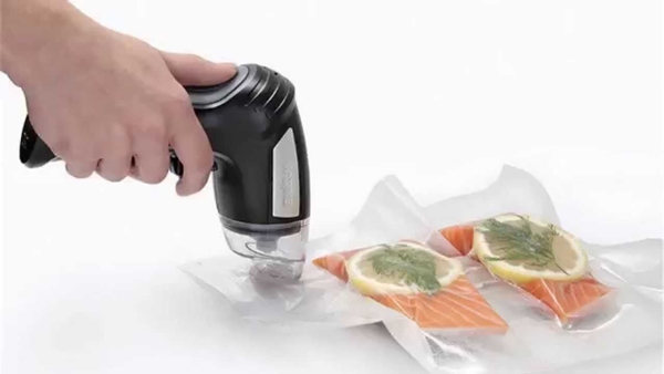 Máy hút chân không cầm tay