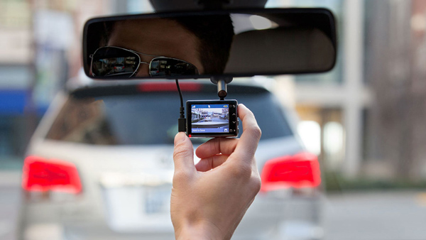 Lưu ý khi lựa chọn thương hiệu camera hành trình - lùi Lưu ý khi lựa chọn thương hiệu camera hành trình - lùi