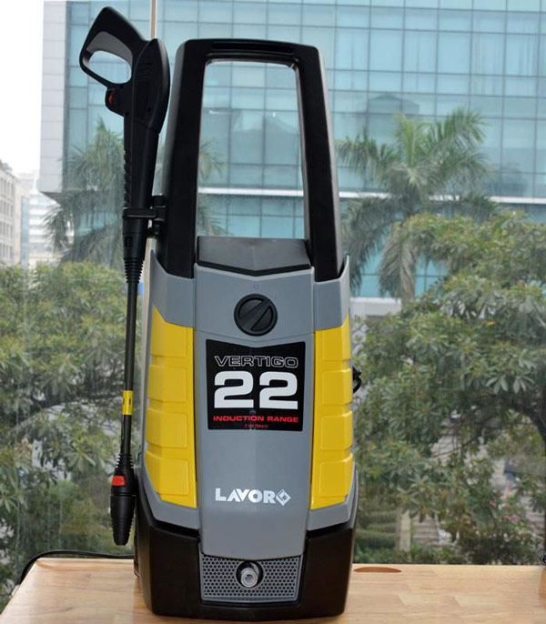 Máy rửa xe Lavor