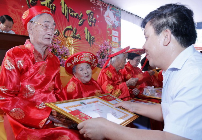 Quà mừng thọ có ý nghĩa như thế nào?