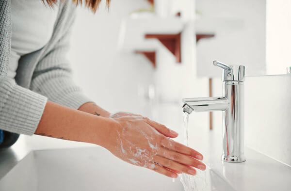 Rửa tay đúng cách theo khuyến nghị của Bộ Y tế