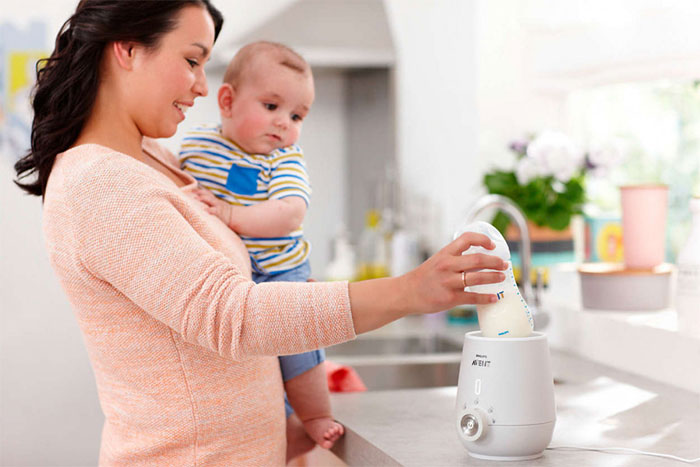 Cách sử dụng máy hâm sữa để ủ sữa mẹ đúng cách 