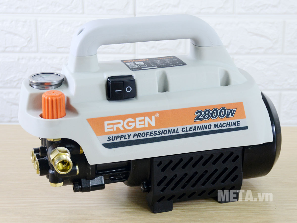 Máy rửa xe Ergen EN-6728 có mô tơ từ, có khả năng hút nước
