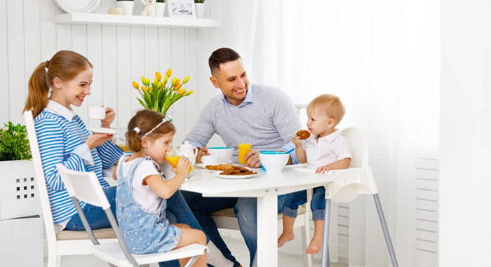 Tiêu chí lựa chọn ghế ăn dặm cho trẻ nhỏ